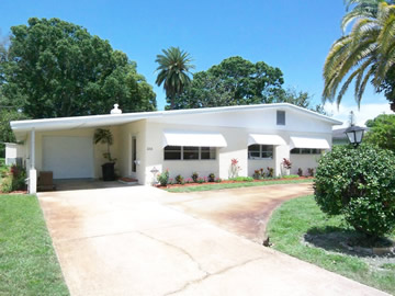 Hidden Gulfport Gem 2218 Premier Drive S, Gulfport FL 33707