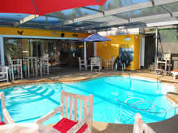 You'll love this screened pool!