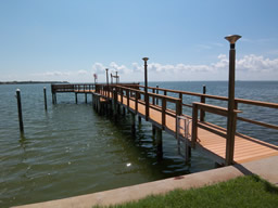The community features this great day dock on Tampa Bay
